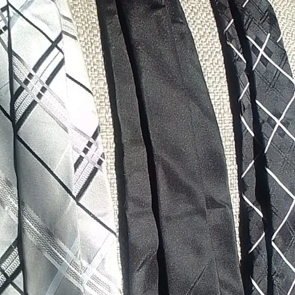 Mexx ties bundle - Picture 4 of 7